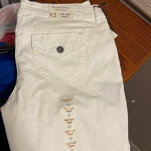 White Simply Vera Wang capris